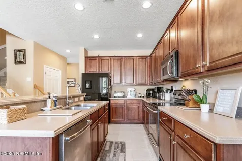 3821 Hartwood Lane Jacksonville FL 32216