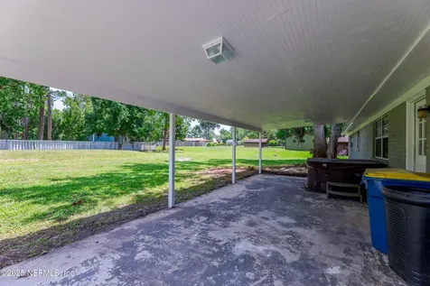 4057 Windy Gale Drive S Jacksonville FL 32218