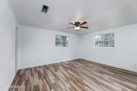 4057 Windy Gale Drive S Jacksonville FL 32218