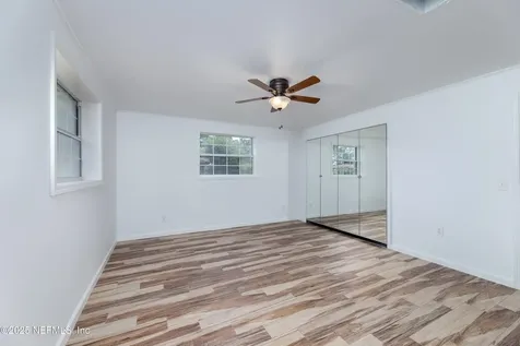4057 Windy Gale Drive S Jacksonville FL 32218