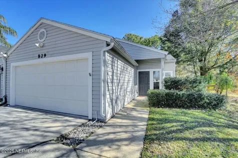 829 Candleknoll Lane Jacksonville FL 32225