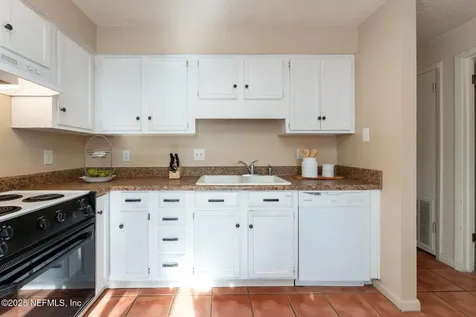 10176 Summer Pines Court Jacksonville FL 32257