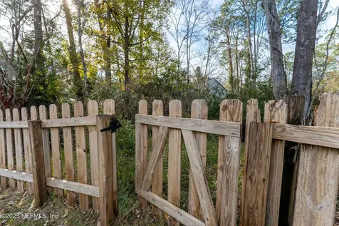 10176 Summer Pines Court Jacksonville FL 32257