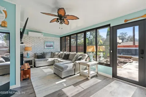 11504 Woodsong Loop S Jacksonville FL 32225