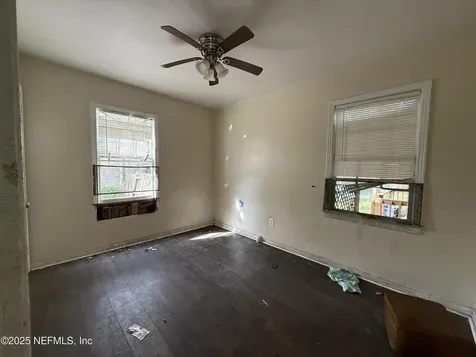 3063 2nd Street Circle Jacksonville FL 32254