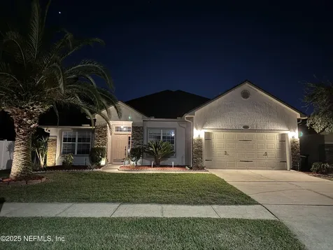 3590 Shady Woods Street E Jacksonville FL 32224