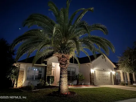 3590 Shady Woods Street E Jacksonville FL 32224