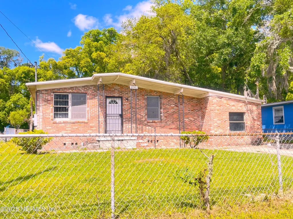 6946 West Virginia Avenue Jacksonville FL 32209