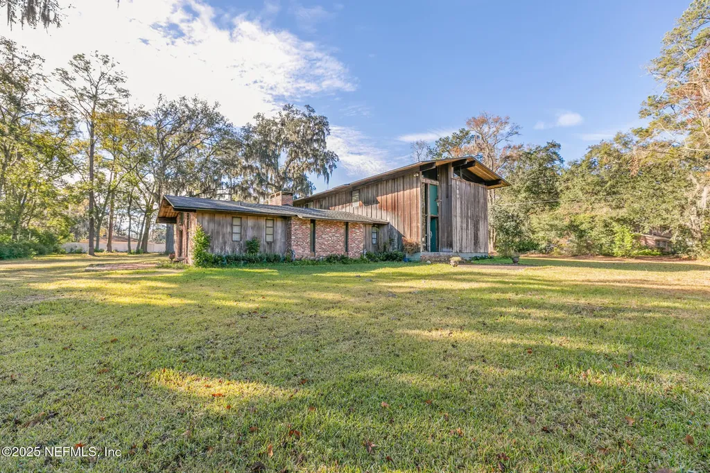 6750 Golfview Street Jacksonville FL 32210