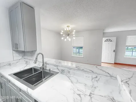 2271 W 2nd Street Jacksonville FL 32209