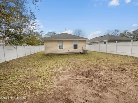 2271 W 2nd Street Jacksonville FL 32209