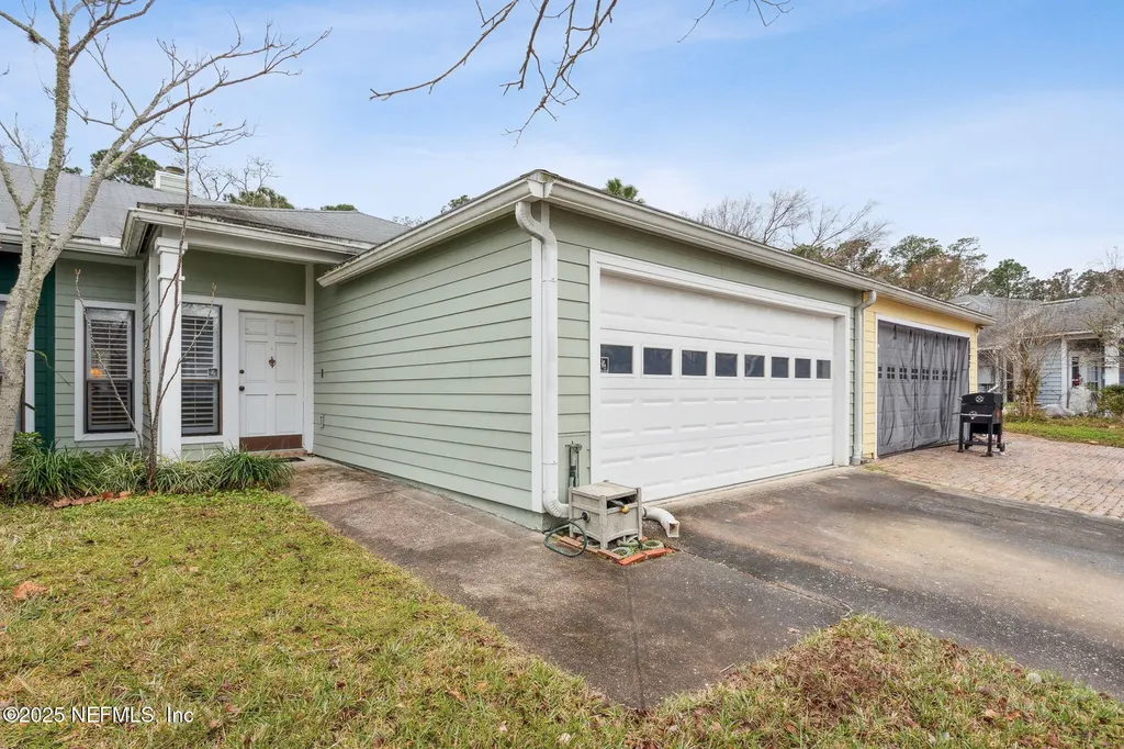 4084 Stillwood Drive Jacksonville FL 32257