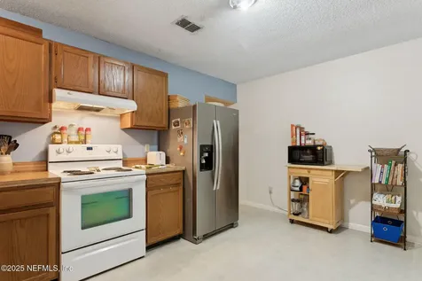 4084 Stillwood Drive Jacksonville FL 32257