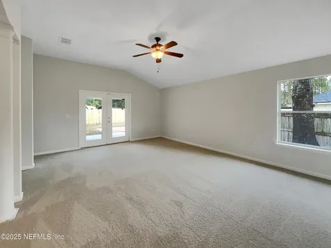 8016 Tuxford Lane Jacksonville FL 32244