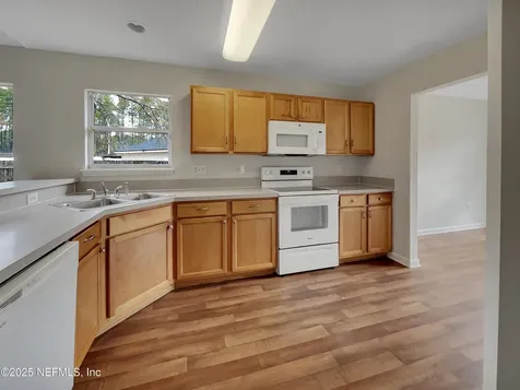 8016 Tuxford Lane Jacksonville FL 32244