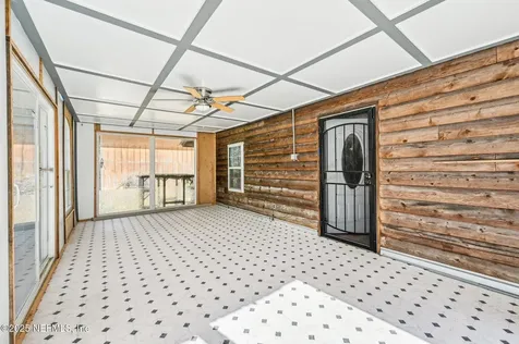 1920 Bulls Bay Highway Jacksonville FL 32220