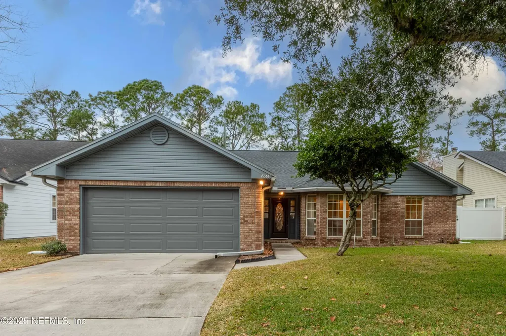 8866 Nature View Lane W Jacksonville FL 32217