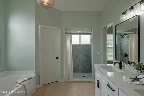 2768 Stonehedge Court S Jacksonville FL 32224