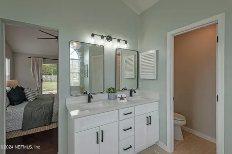 2768 Stonehedge Court S Jacksonville FL 32224