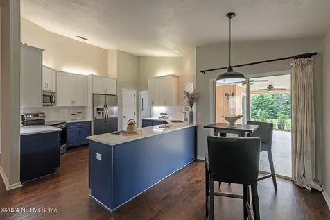 2768 Stonehedge Court S Jacksonville FL 32224