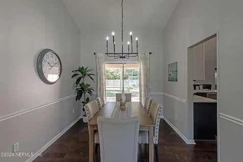 2768 Stonehedge Court S Jacksonville FL 32224
