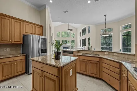 13815 Saxon Lake Drive Jacksonville FL 32225
