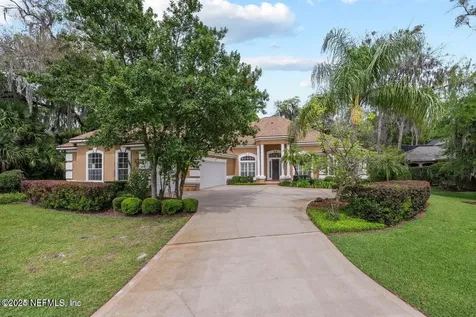 13815 Saxon Lake Drive Jacksonville FL 32225