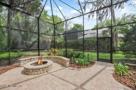 13815 Saxon Lake Drive Jacksonville FL 32225
