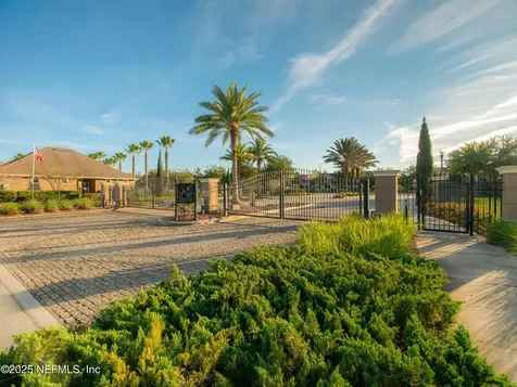 13412 Ocean Mist Drive Jacksonville FL 32258