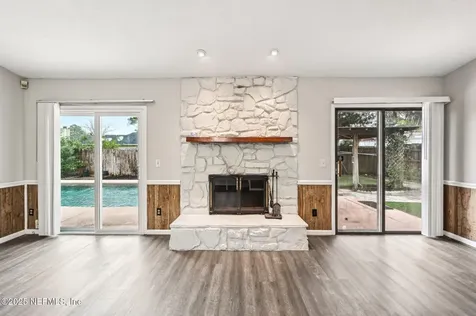 10257 Bear Valley Road Jacksonville FL 32257