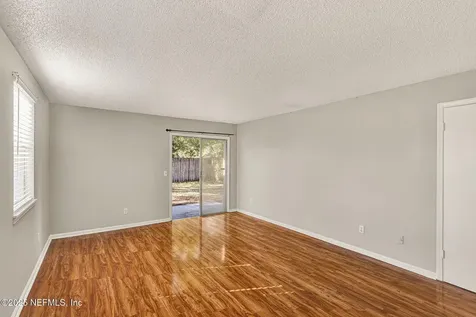 2738 Hidden Village Drive Jacksonville FL 32216