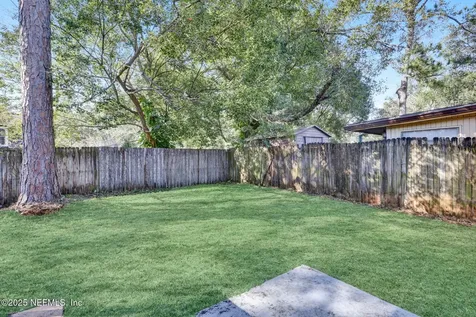 2738 Hidden Village Drive Jacksonville FL 32216