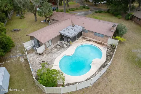 208 Westover Circle Palatka FL 32177