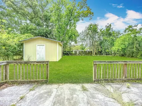 6642 Pinnochio Drive Jacksonville FL 32210