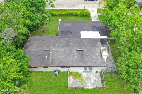 6642 Pinnochio Drive Jacksonville FL 32210