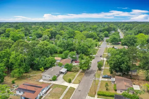 6642 Pinnochio Drive Jacksonville FL 32210