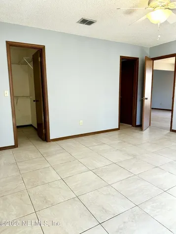 11427 Willet Court S Jacksonville FL 32225