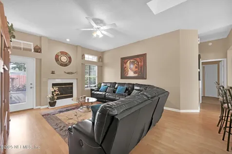9125 Wyndhurst Court Jacksonville FL 32244