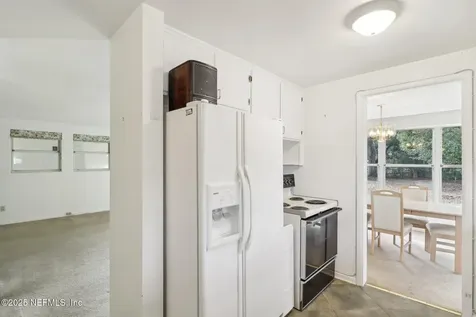 5144 South Pines Drive Jacksonville FL 32207