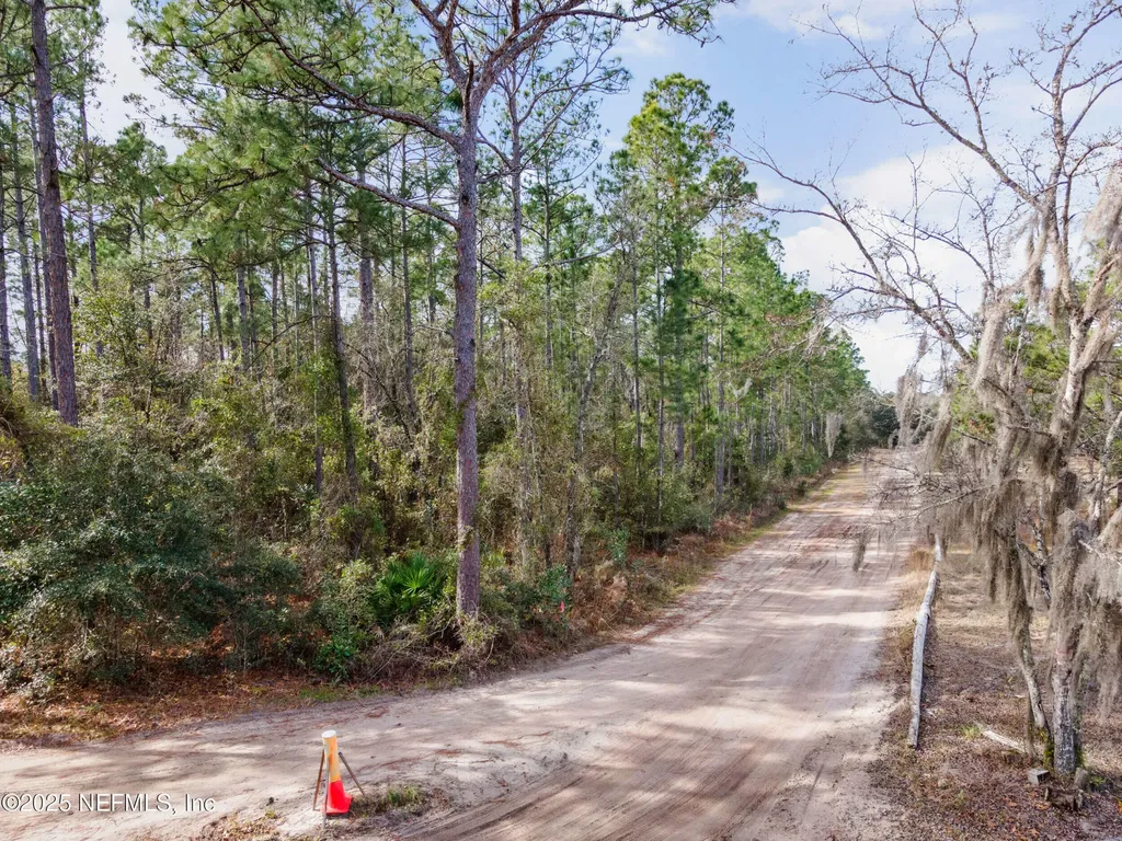 Lot 37 Franklin Road Hilliard FL 32046