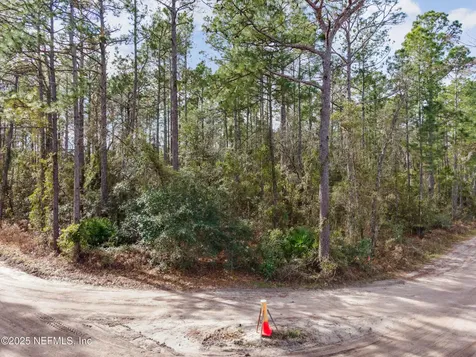 Lot 37 Franklin Road Hilliard FL 32046