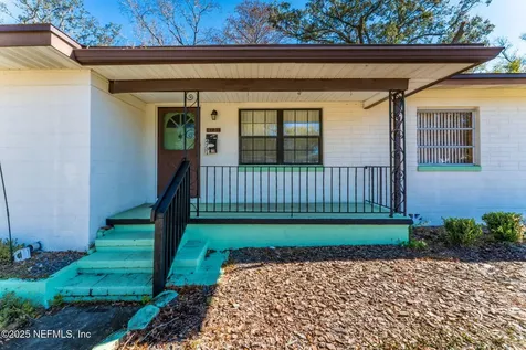 4731 Burgundy Road N Jacksonville FL 32210