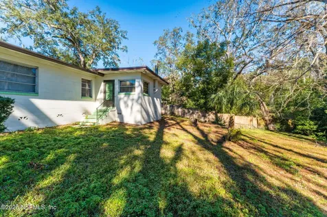 4731 Burgundy Road N Jacksonville FL 32210