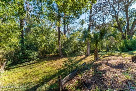 4731 Burgundy Road N Jacksonville FL 32210