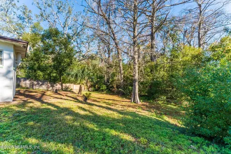 4731 Burgundy Road N Jacksonville FL 32210