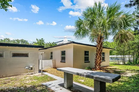 306 S 19th Street Palatka FL 32177