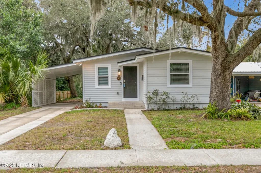 96 Barbarosa Street St. Augustine FL 32086