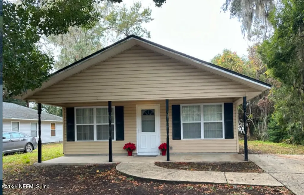 319 Palm Street Green Cove Springs FL 32043