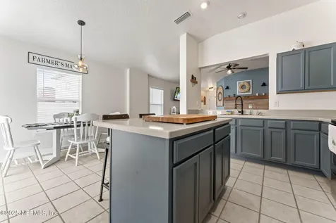 633 Picasso Avenue Ponte Vedra FL 32081