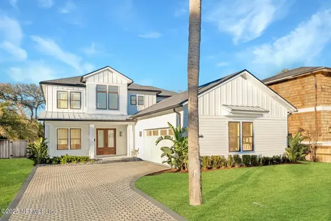 307 4th Street Atlantic Beach FL 32233